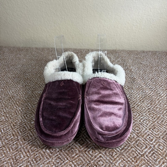Olukai Women's Kuuna Lanui Red Ginger Shearling Velvet Slippers Sz 9 Purple Cozy - Picture 2 of 6